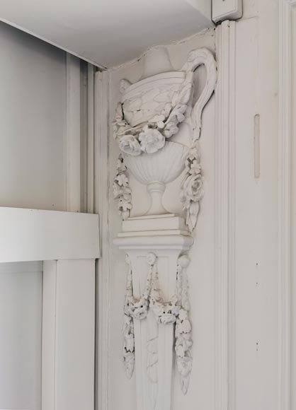 Belle pièce de boiserie en boit peint à décor néo-classique d’époque Louis XVI Belle pièce de boiserie en boit peint à décor néo-classique d’époque Louis XVI-7