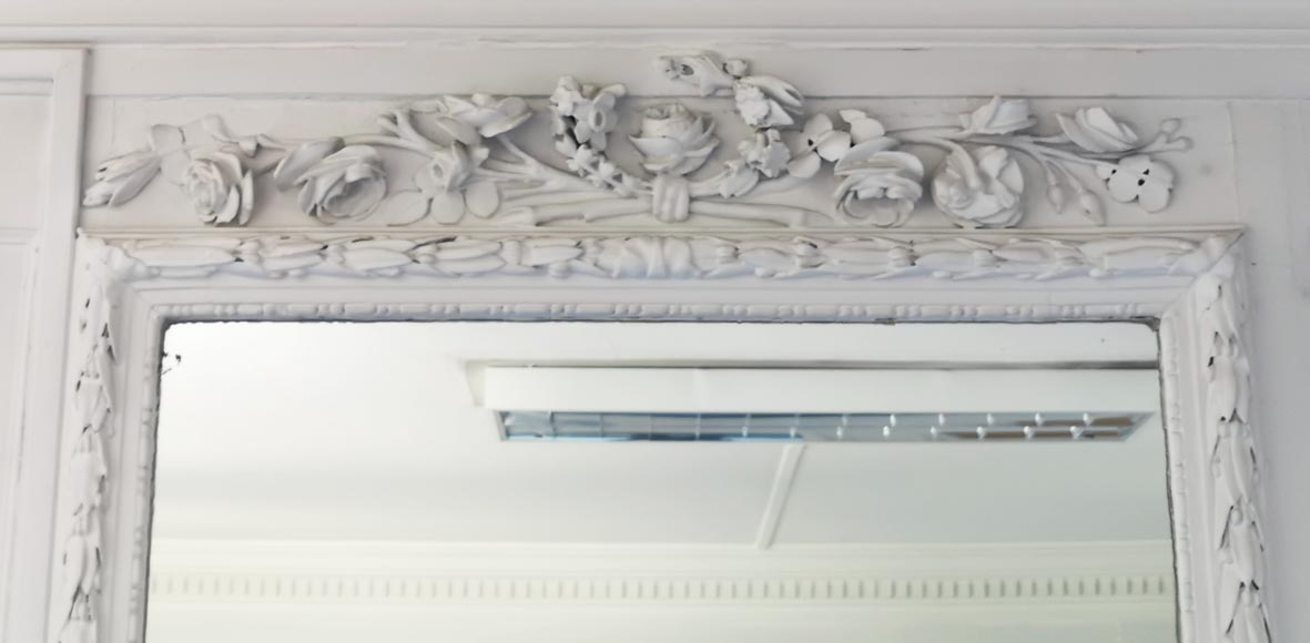 Belle pièce de boiserie en boit peint à décor néo-classique d’époque Louis XVI Belle pièce de boiserie en boit peint à décor néo-classique d’époque Louis XVI-9