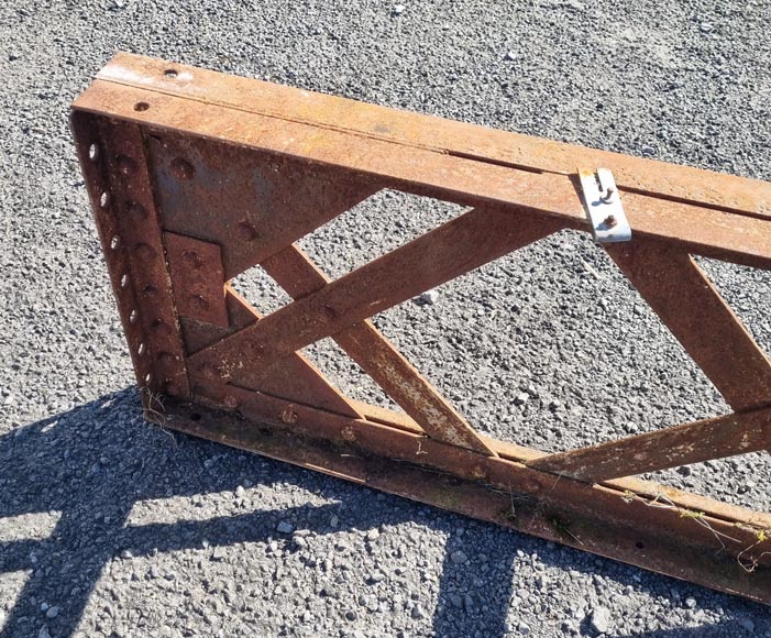 Deux structures métalliques rectangulaires, XIXe siècle  Deux structures métalliques rectangulaires, XIXe siècle -10