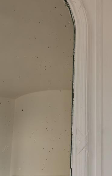 Trumeau de style Louis XVI aux guirlandes de roses et branches d'olivier Trumeau de style Louis XVI aux guirlandes de roses et branches d'olivier-4