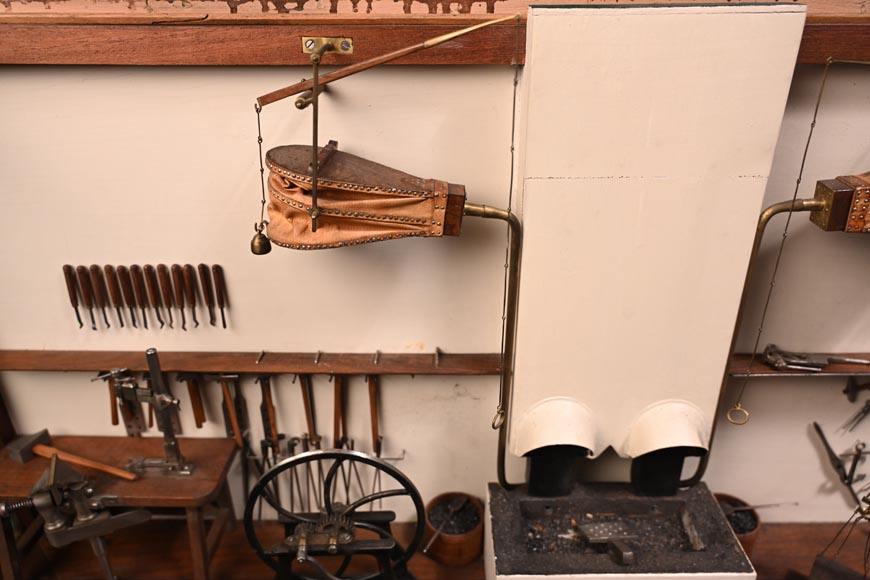 Maquette représentant un atelier de ferronnerie Maquette représentant un atelier de ferronnerie-6