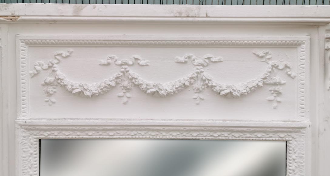 Trumeau de style Louis XVI aux guirlandes de fleurs Trumeau de style Louis XVI aux guirlandes de fleurs-1