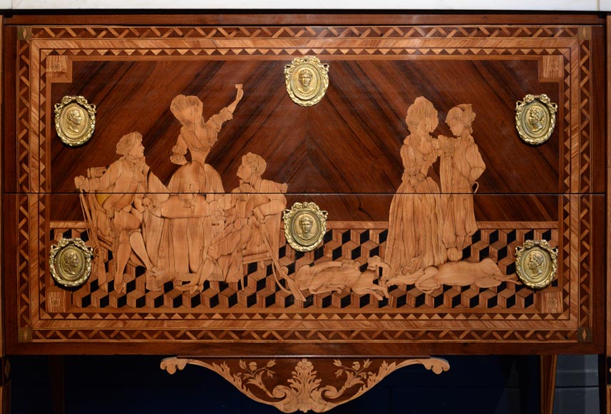 Giuseppe MAGGIOLINI (1738 – 1814)(Entourage de),Remarquable paire de commodes néoclassiques à décor de marqueterie présentant un « Départ pour la chasse » et un « Retour de la chasse », début du XIXe siècle Giuseppe MAGGIOLINI (1738 – 1814)(Entourage de),Remarquable paire de commodes néoclassiques à décor de marqueterie présentant un « Départ pour la chasse » et un « Retour de la chasse », début du XIXe siècle-10