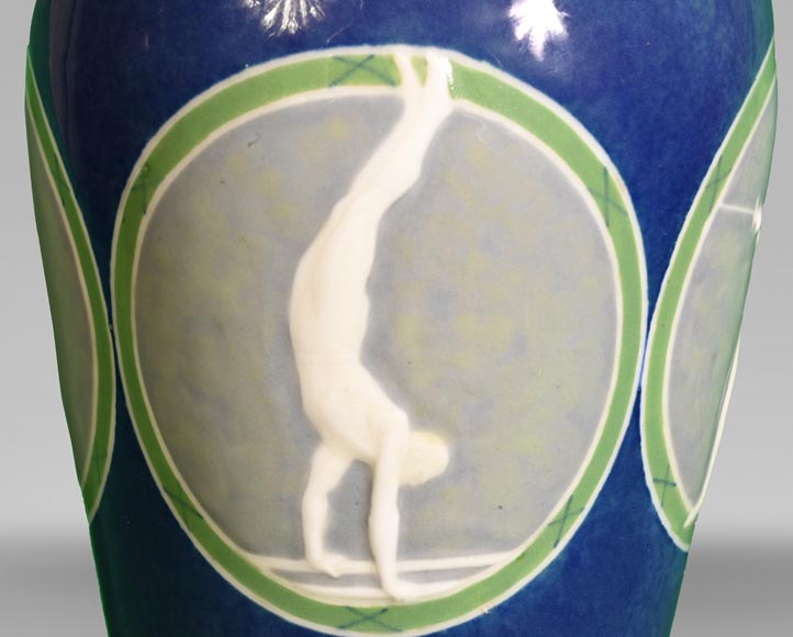 Émile BRACQUEMOND, Octave GUILLONNET, Vase de vainqueur, 1924 Émile BRACQUEMOND, Octave GUILLONNET, Vase de vainqueur, 1924-5