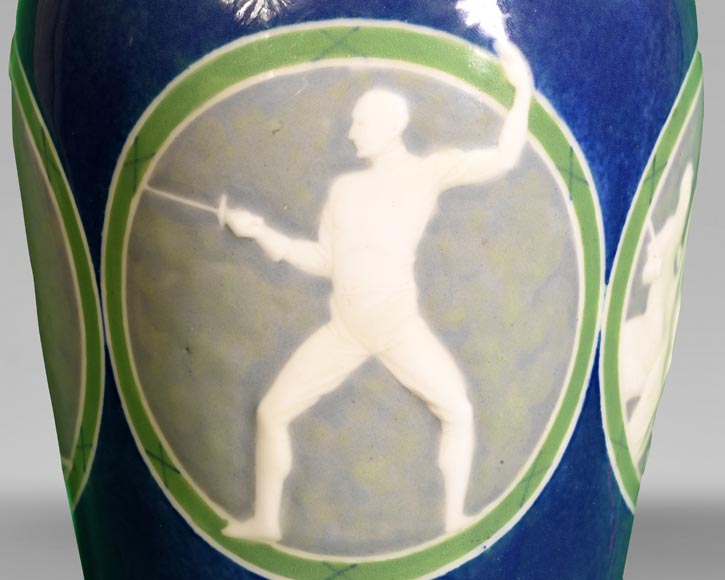 Émile BRACQUEMOND, Octave GUILLONNET, Vase de vainqueur, 1924 Émile BRACQUEMOND, Octave GUILLONNET, Vase de vainqueur, 1924-6