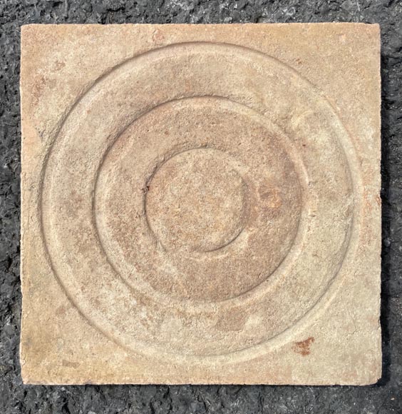 Lot d'environ 3,5 m² de tomettes carrées en terre cuite Lot d'environ 3,5 m² de tomettes carrées en terre cuite-5