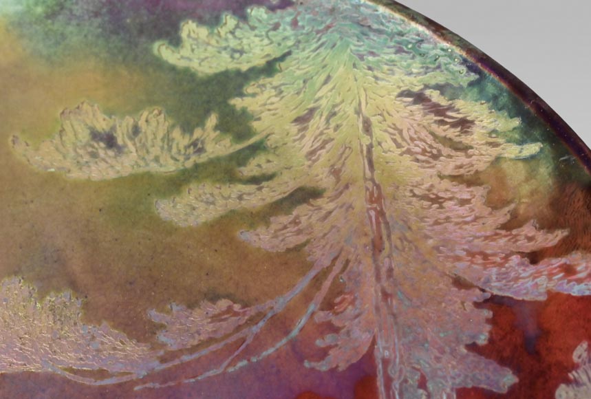 Paysage méditerranéen, un rare plat irisé de Delphin MASSIER Paysage méditerranéen, un rare plat irisé de Delphin MASSIER-3