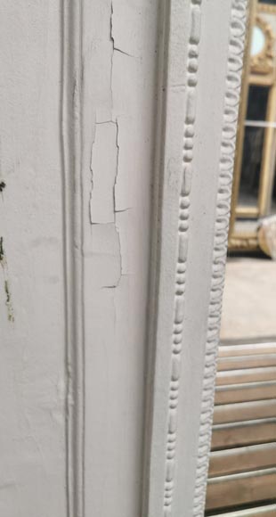 Grand trumeau de style Louis XVI en bois et stuc peint avec guirlande de laurier Grand trumeau de style Louis XVI en bois et stuc peint avec guirlande de laurier-4