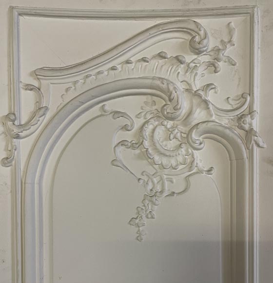 Exceptionnelle paire de double portes galbées de style Louis XV, décorées sur les deux faces Exceptionnelle paire de double portes galbées de style Louis XV, décorées sur les deux faces-1
