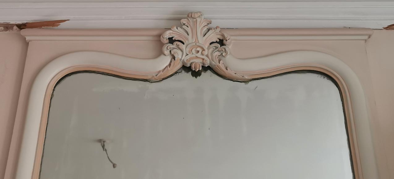 Grand trumeau de style Louis XV au décor de feuilles d'acanthe en coquille Grand trumeau de style Louis XV au décor de feuilles d'acanthe en coquille-1