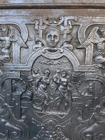 Plaque de cheminée au très riche décor de l'Ancien Testament Plaque de cheminée au très riche décor de l'Ancien Testament-2