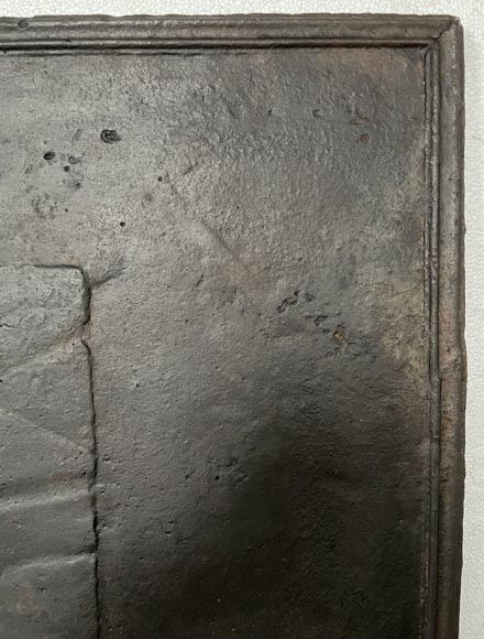 Plaque de cheminée  Plaque de cheminée