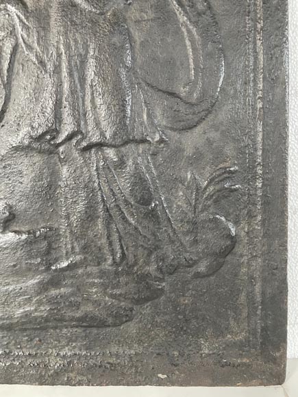 Plaque de cheminée à la scène mythologique Plaque de cheminée à la scène mythologique-4