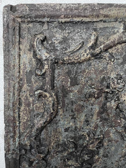 Plaque de cheminée représentant Aphrodite Plaque de cheminée représentant Aphrodite-1