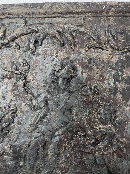 Plaque de cheminée représentant Aphrodite Plaque de cheminée représentant Aphrodite-2