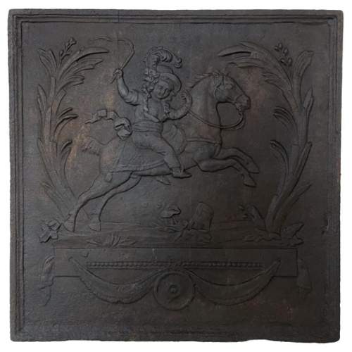 Plaque de cheminée ancienne au cavalier