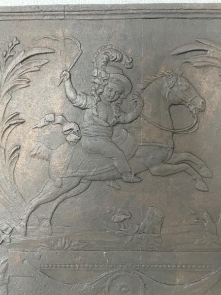 Plaque de cheminée ancienne au cavalier Plaque de cheminée ancienne au cavalier-3