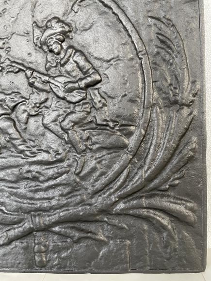 Plaque de cheminée ornée d'une scène galante dans un médaillon Plaque de cheminée ornée d'une scène galante dans un médaillon-3