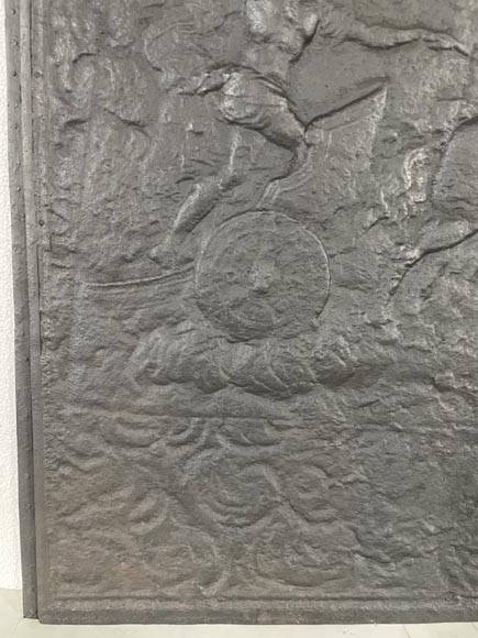 Plaque de cheminée décorée d’un char d’Apollon Plaque de cheminée décorée d’un char d’Apollon-6