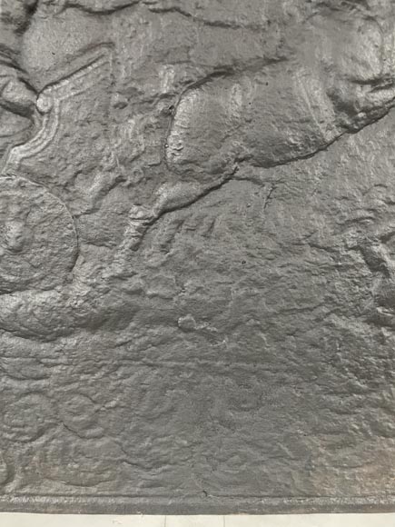 Plaque de cheminée décorée d’un char d’Apollon Plaque de cheminée décorée d’un char d’Apollon-7