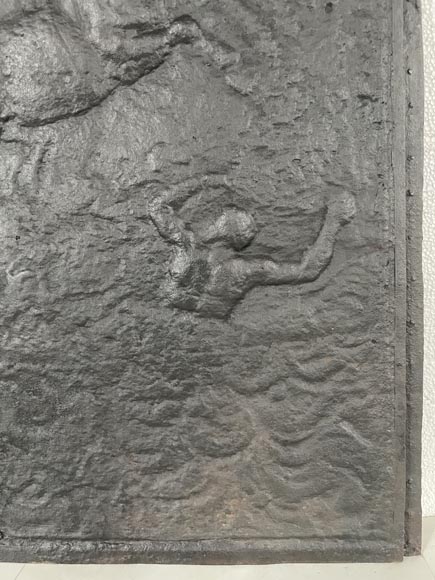 Plaque de cheminée décorée d’un char d’Apollon Plaque de cheminée décorée d’un char d’Apollon-8