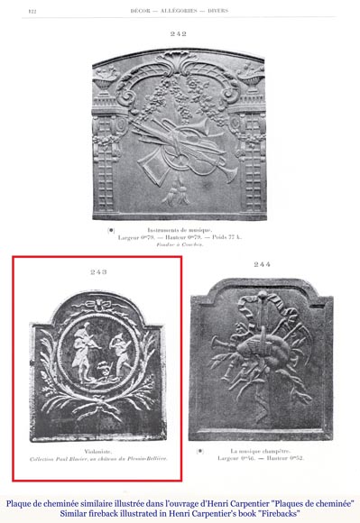 Plaque de cheminée de style Louis XVI  Plaque de cheminée de style Louis XVI