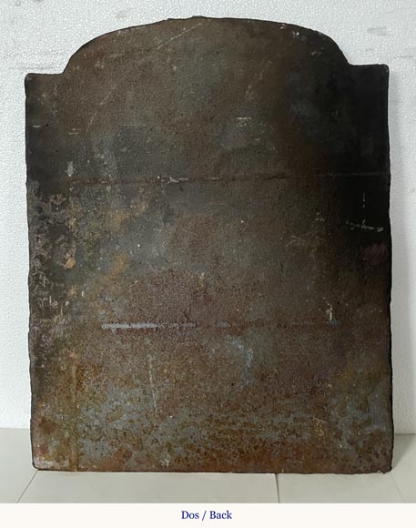 Plaque de cheminée de style Empire  Plaque de cheminée de style Empire