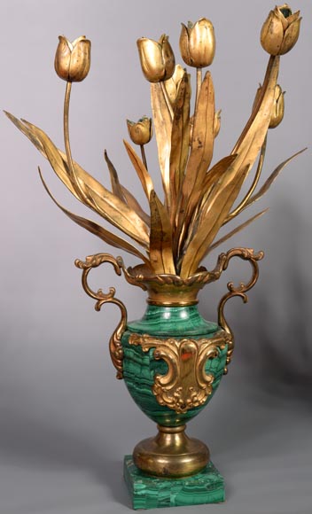 Paire de vases en bronze doré et malachite, Russie, fin du XIXe siècle Paire de vases en bronze doré et malachite, Russie, fin du XIXe siècle-1