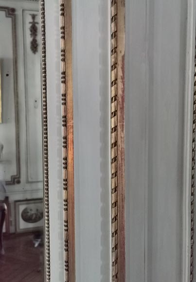 Trumeau de style Louis XVI à l'allégorie de l'Amour en bois doré et sculpté Trumeau de style Louis XVI à l'allégorie de l'Amour en bois doré et sculpté-6