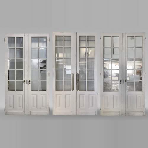 Lot de trois doubles portes vitrées en bois