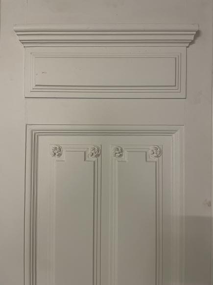 Grande porte à quatre vantaux décor panneauté et petites rosaces Grande porte à quatre vantaux décor panneauté et petites rosaces-3