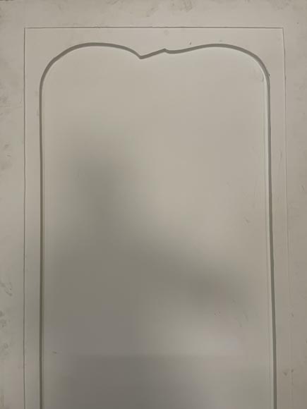 Ensemble de quatre portes simples de style Louis XV Ensemble de quatre portes simples de style Louis XV-14