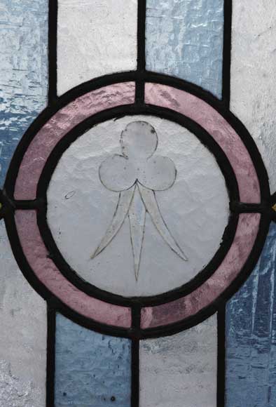 Vitraux du XIXe avec visages de bretons. Vitraux du XIXe avec visages de bretons.-3