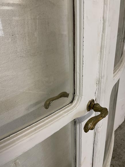 Double porte en bois peint galbée à carreaux Double porte en bois peint galbée à carreaux-4