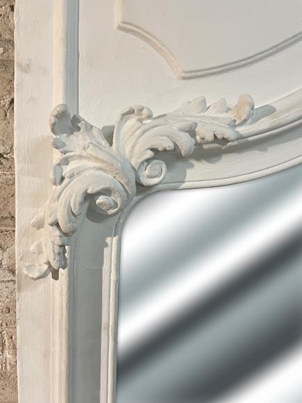 Trumeau de style Louis XV en bois peint en blanc à la coquille Trumeau de style Louis XV en bois peint en blanc à la coquille-4