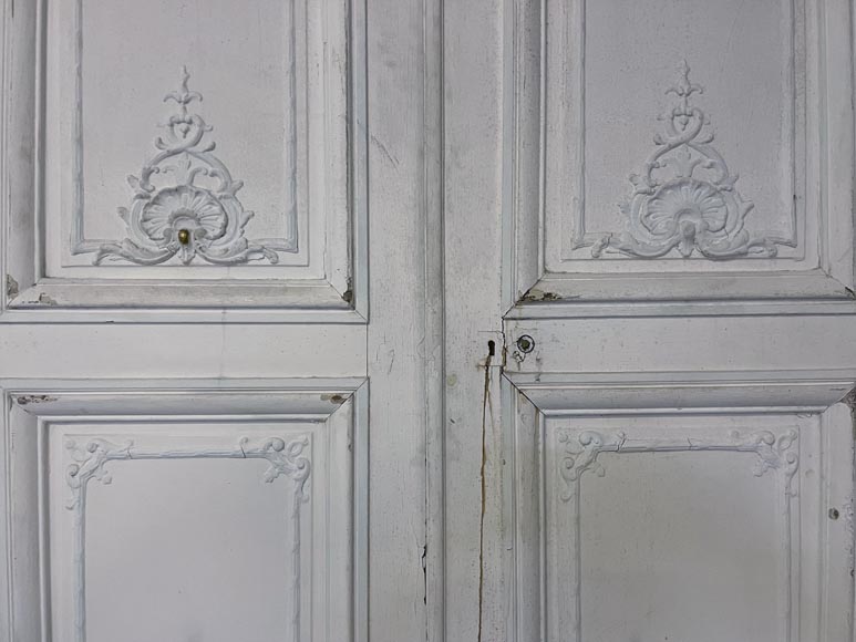 Lot d'une double porte et de deux portes anciennes de style Louis XV Lot d'une double porte et de deux portes anciennes de style Louis XV-10