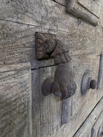 Grande porte ancienne en sapin, XVIIIe siècle Grande porte ancienne en sapin, XVIIIe siècle-4