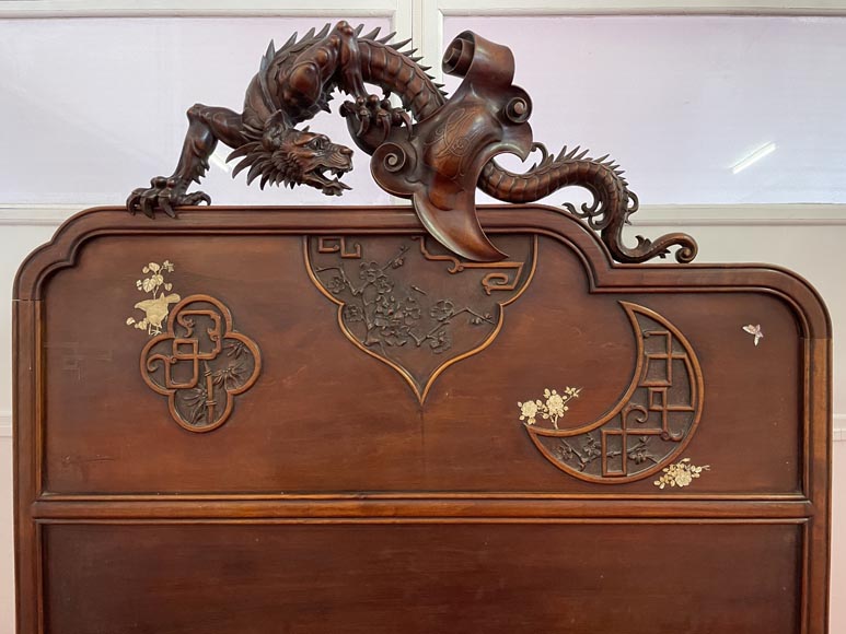 Maison des Bambous, Alfred PERRET et Ernest VIBERT (attribué à)- Lit japonisant aux dragon-tigres Maison des Bambous, Alfred PERRET et Ernest VIBERT (attribué à)- Lit japonisant aux dragon-tigres-4