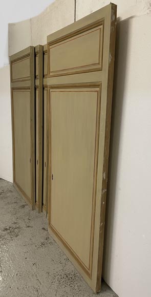 Lot de 6 portes de placard en chêne, XVIIIe siècle Lot de 6 portes de placard en chêne, XVIIIe siècle-1