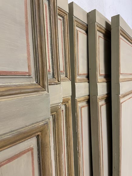 Lot de 6 portes de placard en chêne, XVIIIe siècle Lot de 6 portes de placard en chêne, XVIIIe siècle-2
