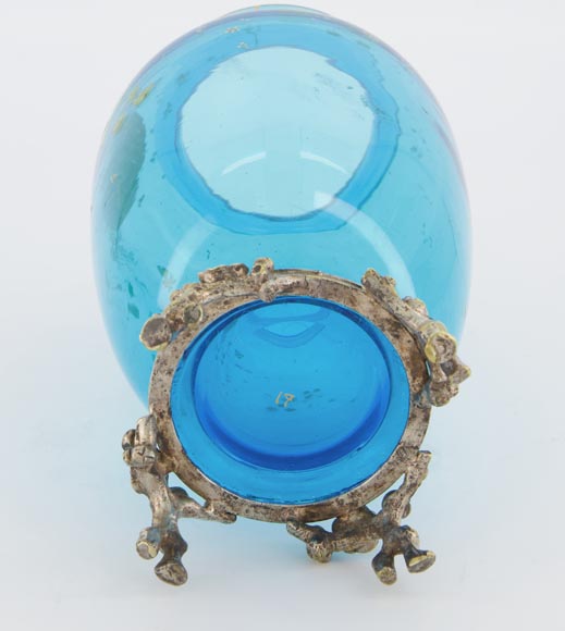 CRISTALLERIE DE BACCARAT et Eugène ROUSSEAU (modèle de), Paire de vases « Clair de Lune » en cristal bleu et monture en bronze doré, vers 1875-1890 CRISTALLERIE DE BACCARAT et Eugène ROUSSEAU (modèle de), Paire de vases « Clair de Lune » en cristal bleu et monture en bronze doré, vers 1875-1890-10