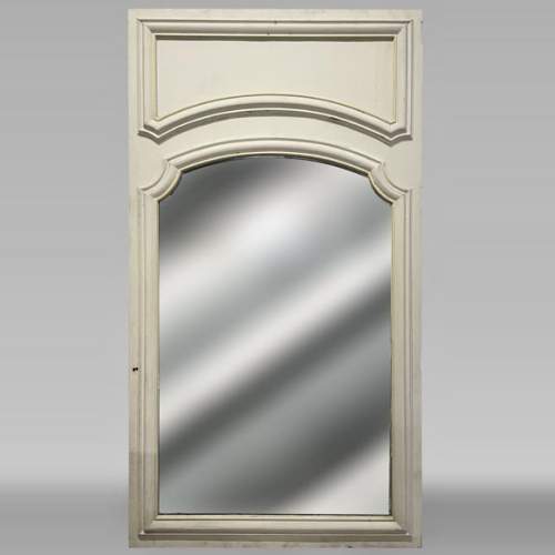 Trumeau en bois peint mouluré