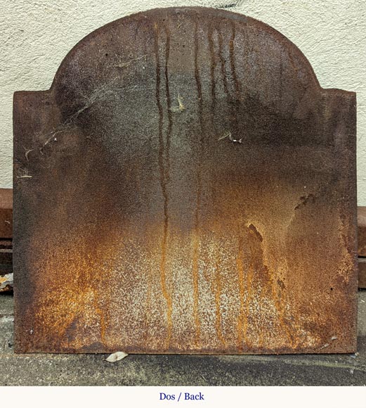 Plaque de cheminée de style Louis XV aux armes de France Plaque de cheminée de style Louis XV aux armes de France-5