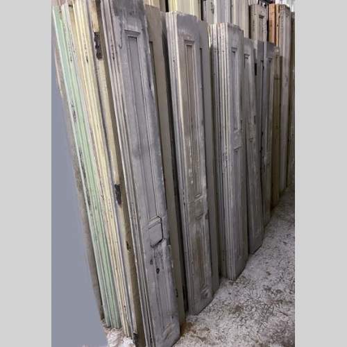 Ensemble de 13 paires de volets d'intérieur