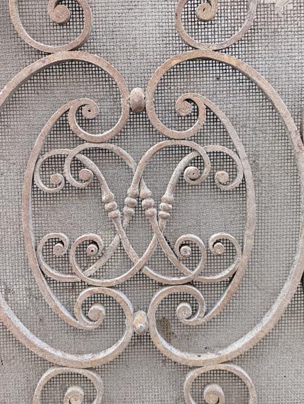 Paire de cache-radiateurs en fer forgé aux L entrelacés Paire de cache-radiateurs en fer forgé aux L entrelacés-6