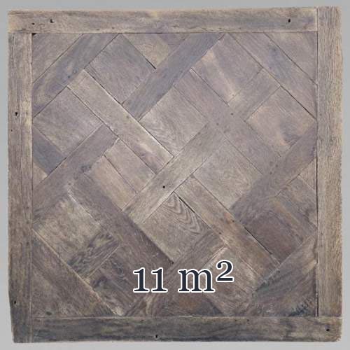 Environ 11 m² de parquet Versailles en chêne, XVIIIe siècle