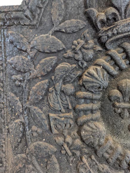 Belle plaque de cheminée aux armes de France Belle plaque de cheminée aux armes de France-2