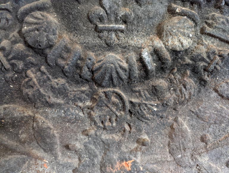 Belle plaque de cheminée aux armes de France Belle plaque de cheminée aux armes de France-7