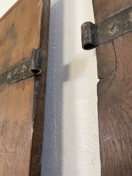 Lot de trois portes en chênes anciennes avec leur ferrure Lot de trois portes en chênes anciennes avec leur ferrure-11