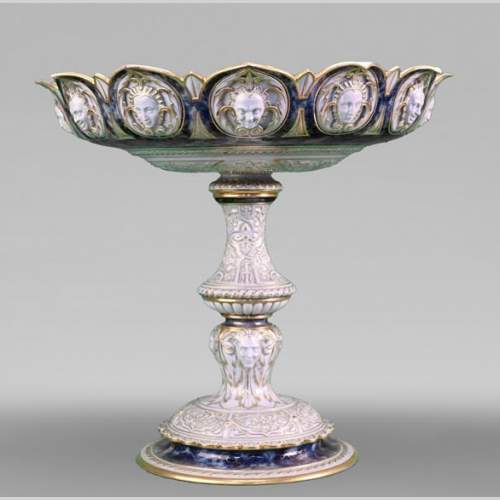 Manufacture de SÈVRES, Coupe aux masques en porcelaine, 1846-1863